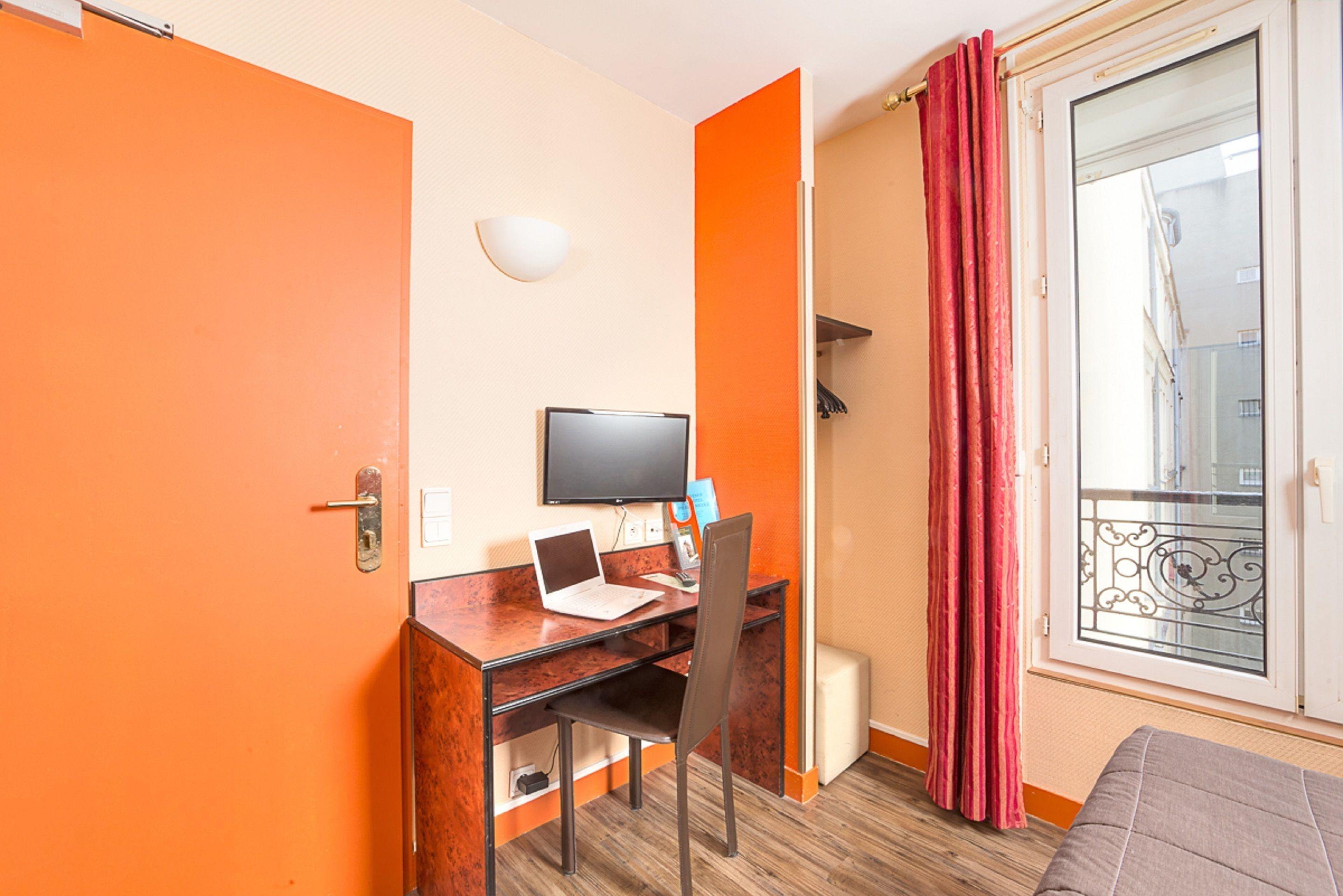 Pierre Nicole Hotel Parigi