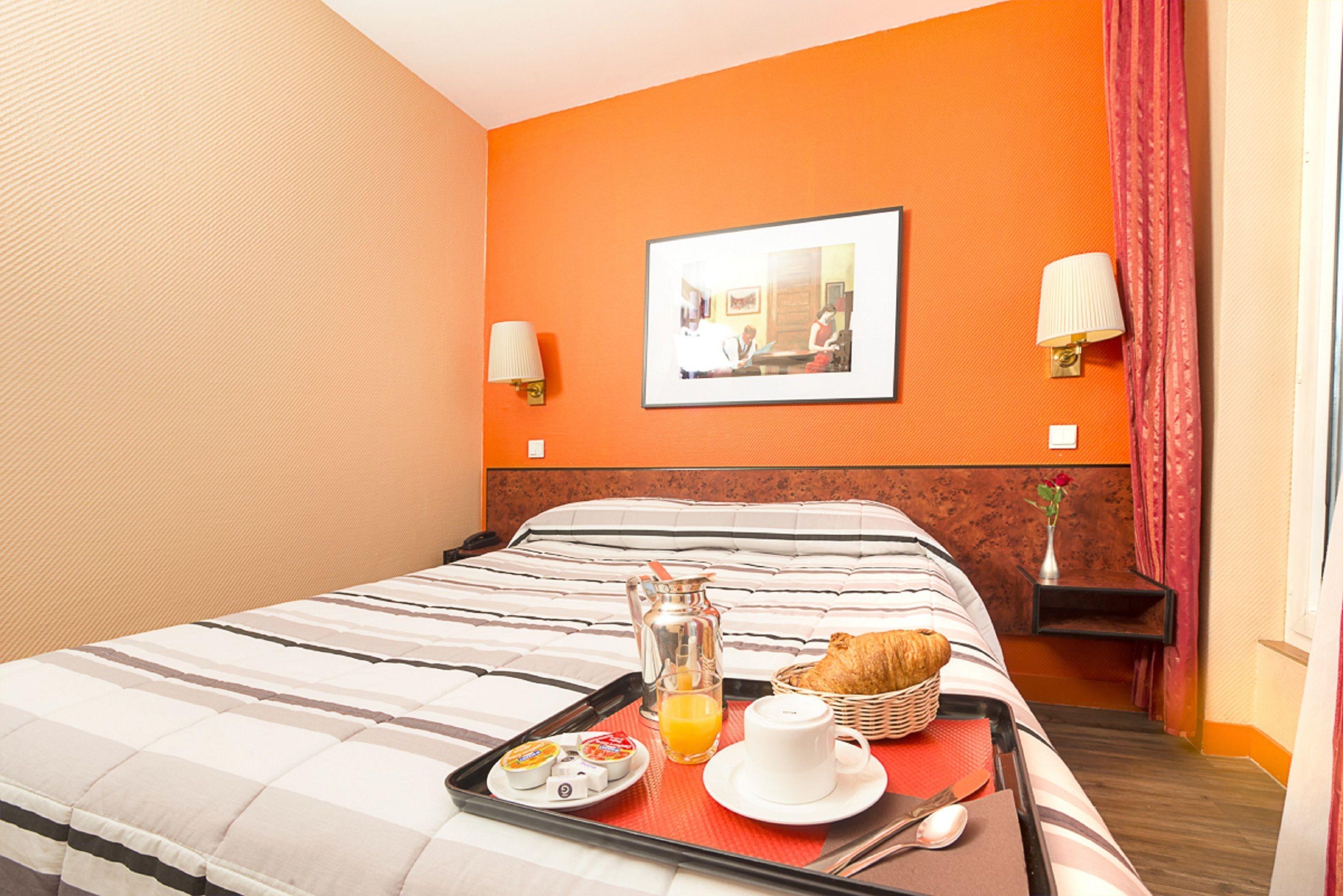 Hotel Pierre Nicole Parigi