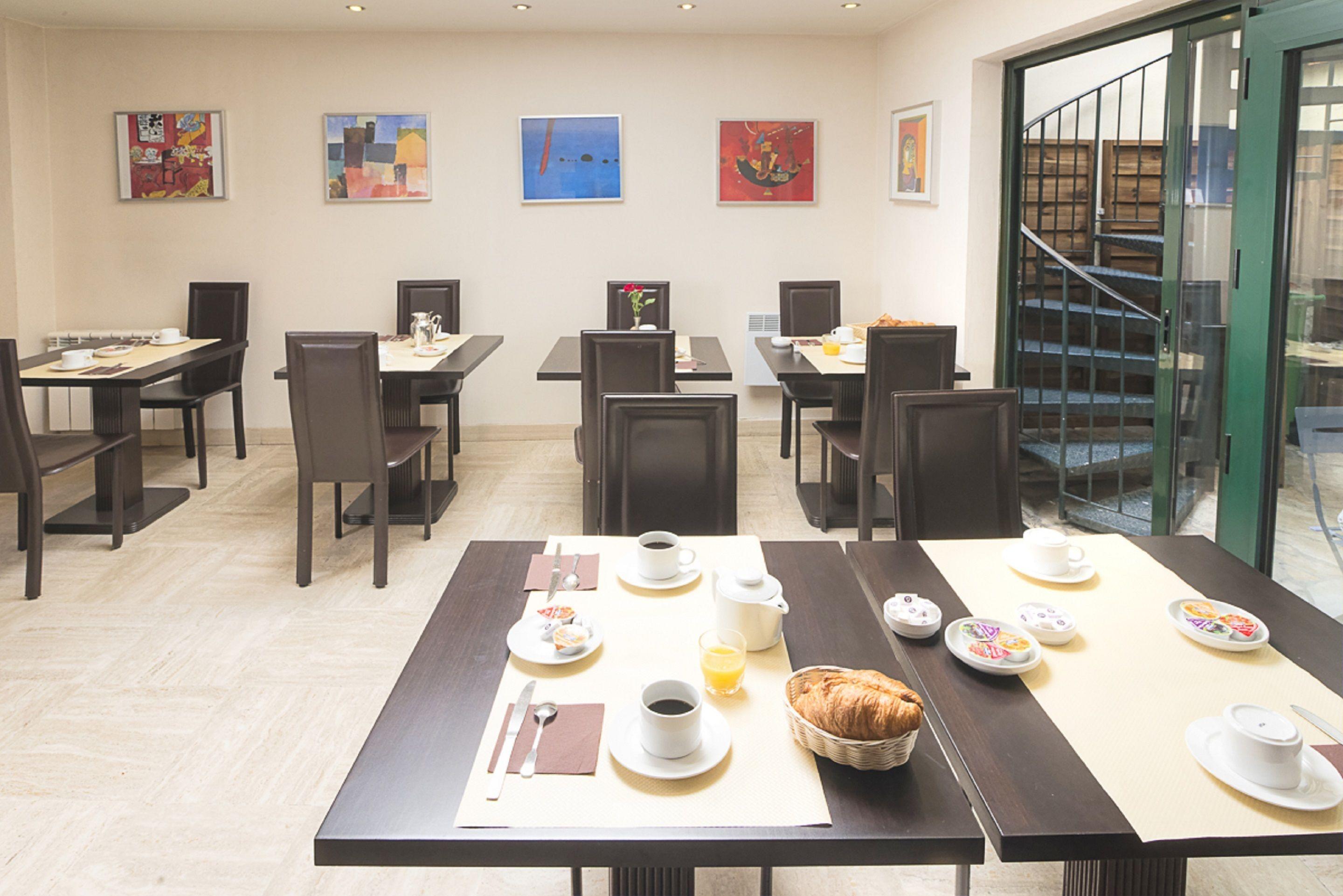 Hotel Pierre Nicole 2*