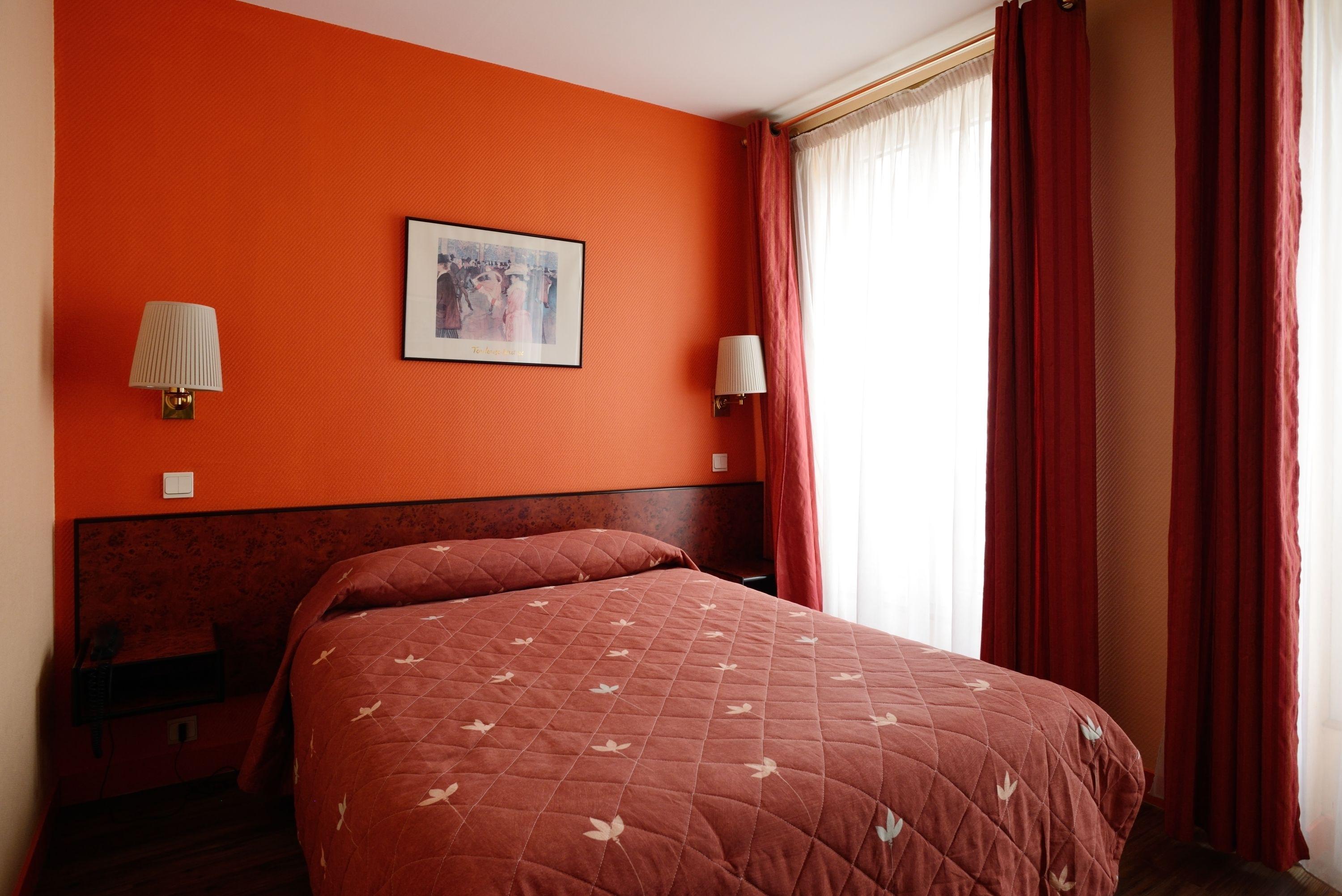 Pierre Nicole Hotel