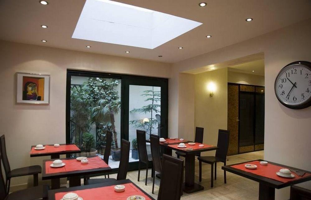 Hotel Pierre Nicole 2*