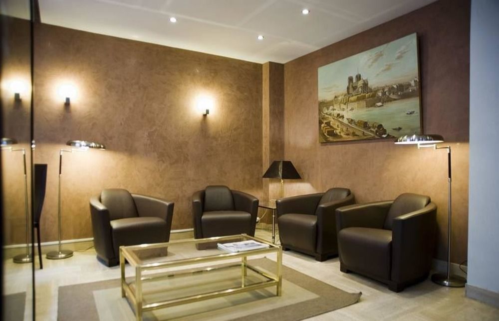 Pierre Nicole 2* Paris